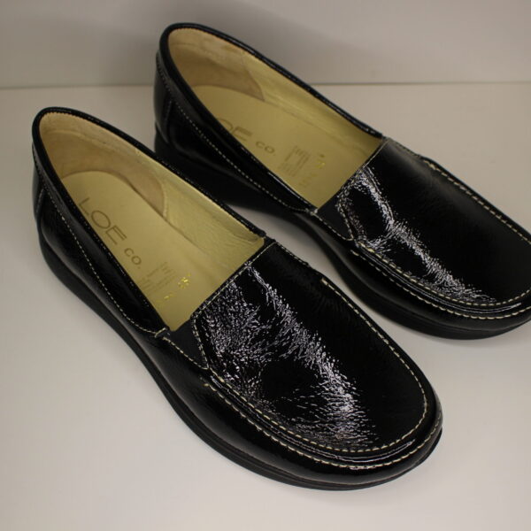 1334 Piel Charol Negro