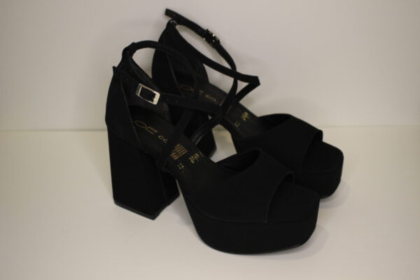 3049 BUCK NEGRO-2