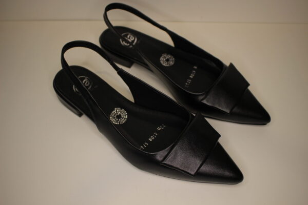 4108 CLEVELAND NEGRO-2