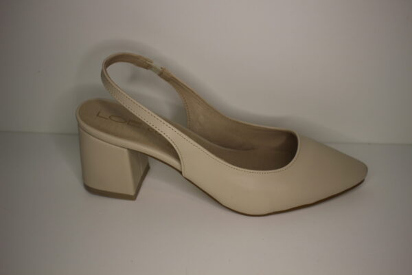 501 NAIROBI NUDE