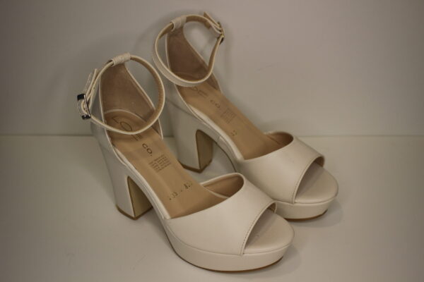 820 CABRA ICE-2